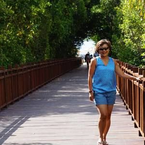 Meet your Posher, Phi anh